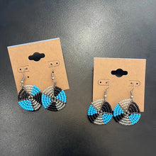 Load image into Gallery viewer, Earrings in Draga - Black/Silver/Turqouise - Exceptional Equestrian 